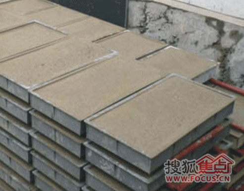 《廣場用陶瓷磚》國標出臺引發(fā)思考 《廣場用陶瓷磚》國標出臺引發(fā)思考