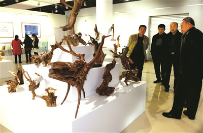 陽泉市工藝美術(shù)行業(yè)：留住美，留住指尖上的藝術(shù)