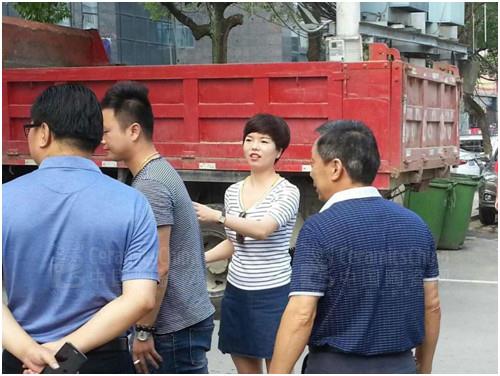 阮總阻值員工為災(zāi)區(qū)捐贈物資
