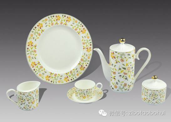 點(diǎn)擊圖片翻到下一頁>> 聚焦陶博會(huì)之十二