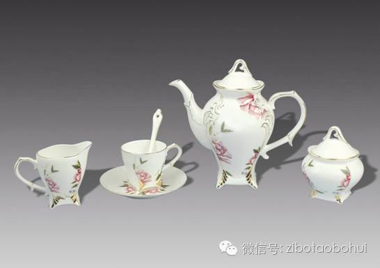 點(diǎn)擊圖片翻到下一頁>> 聚焦陶博會(huì)之十二